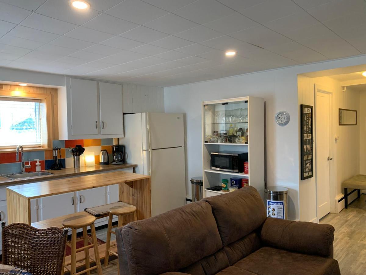 Appartement Chez Leon Grandes-Bergeronnes Eksteriør billede